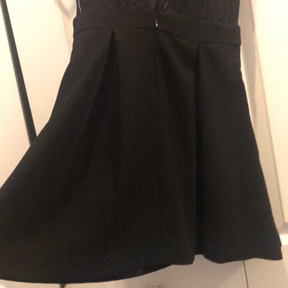 Bcbgeneration Black sleeveless  dress size 2 - Picture 8 of 8